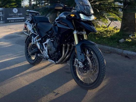 TRIUMPH TIGER 1200 BLACK EDITION 